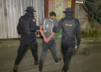 Agentes capturaron a más de 500 personas durante la semana. /Foto: PNC