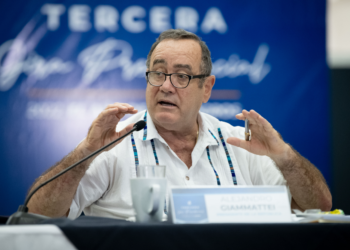 Gobernante destaca avance de proyectos en Sacatepéquez