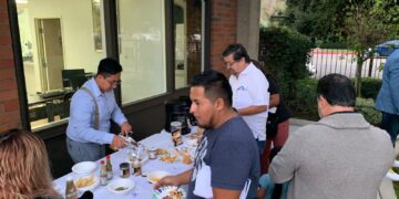 Productos con sello blanco en el Consulado General de los Ángeles. /Foto: Mineco