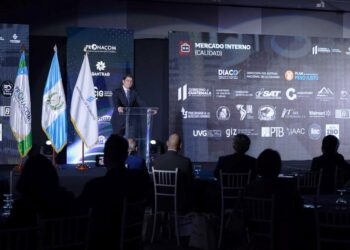 Presentan avances de economía nacional en Investment Summit
