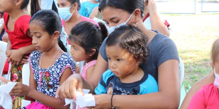 Dialogan sobre implementación de observatorio de nutrición y desarrollo