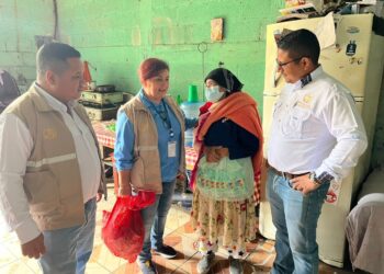 Adultos mayores de Jalapa son beneficiados con alimentos