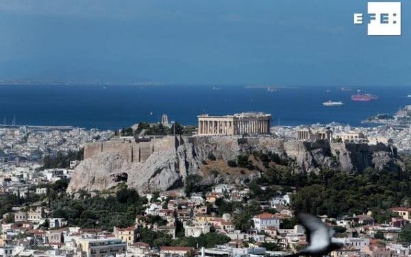 Salen a la luz restos de edificio de la época romana en el centro de Atenas
