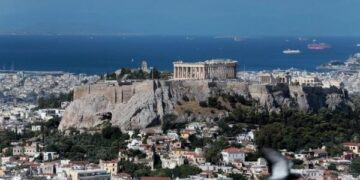 Salen a la luz restos de edificio de la época romana en el centro de Atenas