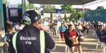 Capacitaciones de educación vial se efectúan en todo el territorio nacional. /Foto: Tránsito PNC