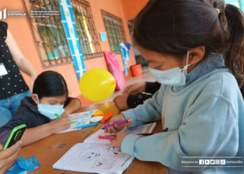 Brindan atención a más de 17 mil menores migrantes no acompañados