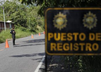 PNC remite a más de 400 migrantes al IGM en una semana