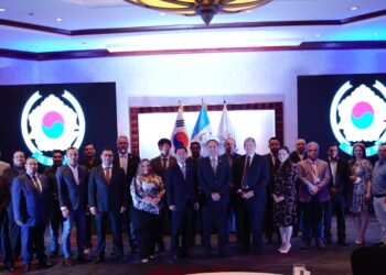 Finalizan seminario sobre tecnología en procesos de compra