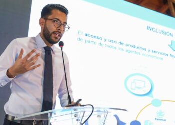 Analizan acciones para mejorar el clima de negocios en Alta Verapaz