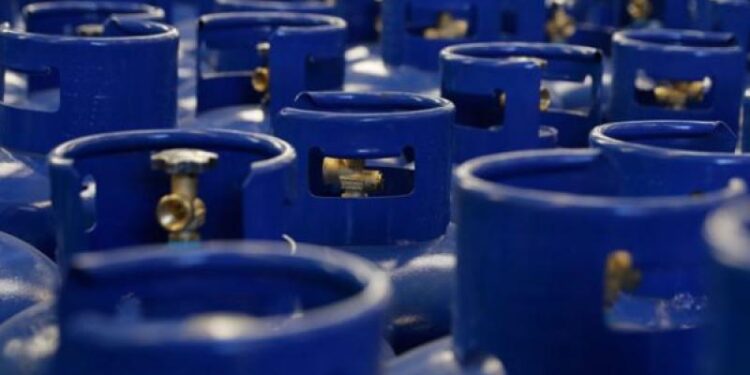 Presidente agradece ampliación del apoyo social para consumidores de gas propano