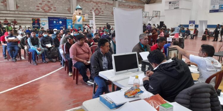 Segunda jornada móvil de servicios integrados llega a Petén