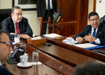 Mandatario conoce avances de proyectos ambientales