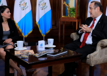 Presidente resalta valor cultural del Museo Nacional de Arte de Guatemala