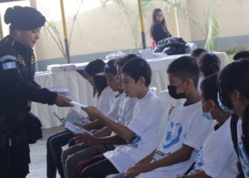 PNC inaugura Escuela Vacacional en El Cerinal