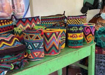 Emprendedoras huehuetecas comercializan sus productos en Cayalá y aeropuerto La Aurora