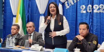 Mineduc busca implementar telebachilleratos