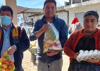 Estudiantes de Totonicapán reciben última dotación de alimentos escolares