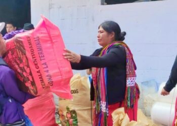 Ayuda humanitaria llega a familias afectadas por lluvias en el norte de Quiché