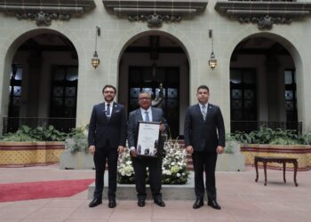 Conmemoran el Día del Periodista en Guatemala