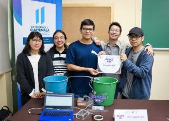 Premian a ganadores de concurso interdepartamental que impulsa la innovación