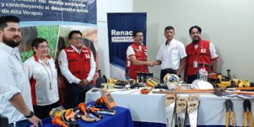 Apoyan con equipo especial el curso especial de búsqueda y rescate en Alta Verapaz