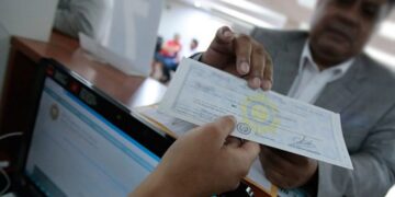 Emiten más de 7 mil antecedentes policiales en línea diariamente