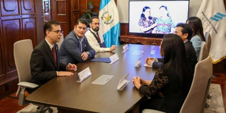 Doce instituciones promueven fortalecimiento y financiamiento de emprendimientos