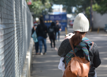 Recomiendan abrigarse para evitar enfermedades respiratorias ante la época de frío. /Foto: MSPAS