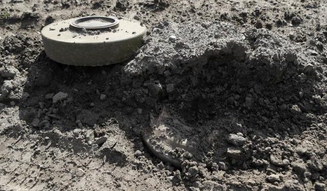 Ucrania ha desminado más de 64 mil hectáreas de territorio liberado