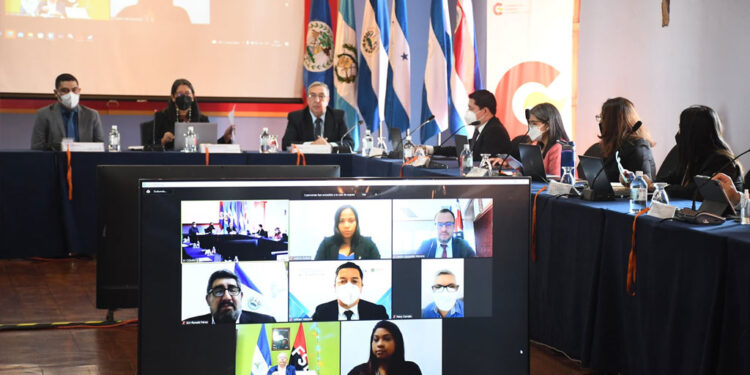 Ministros de Salud analizarán la situación sanitaria de Centroamérica