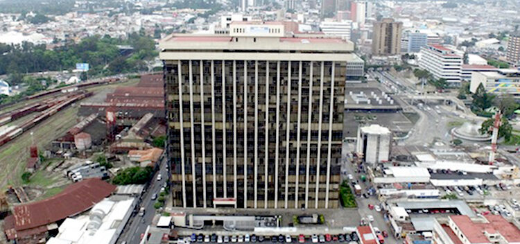 Se prevé superar en 10 mil millones de quetzales la meta de recaudación tributaria de 2022