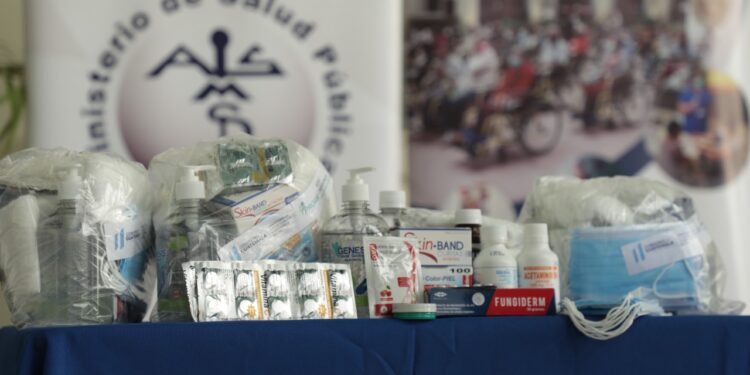 Kits contienes 16 medicamentos. /Foto: Marvin García