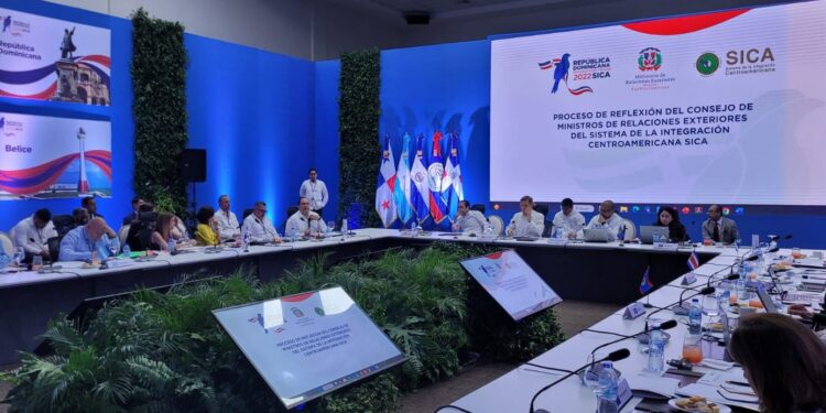 Guatemala participa en Consejo de Ministros del SICA