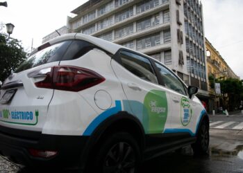 Caravana de vehículos eléctricos finaliza su recorrido por Centroamérica