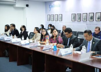 Dan seguimiento a la agenda de trabajo anual del Gabinete de Desarrollo Social