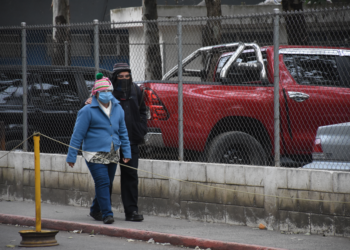 Salud recomienda abrigarse para evitar enfermedades respiratorias. /Foto: MSPAS