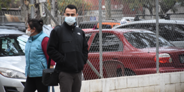 Recomiendan a la población abrigarse bien ante la época de frío. /Foto: MSPAS