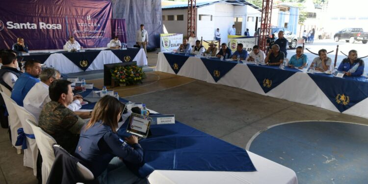 Tercera gira presidencial llega a Santa Rosa