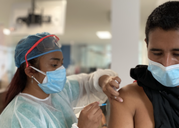 Actualizan lineamientos para la vacunación de guatemaltecos