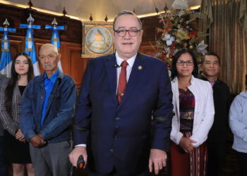 Presidente envía mensaje navideño a los guatemaltecos
