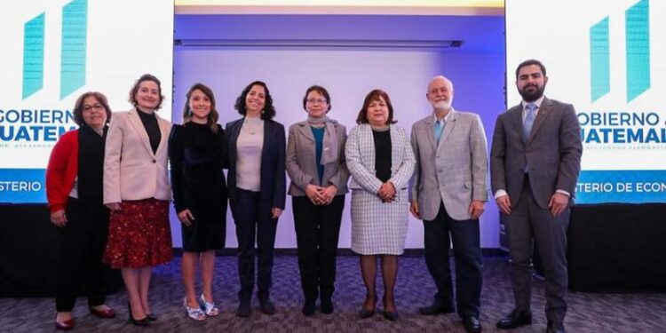 Capacitan a empleados públicos sobre arbitrajes de inversión