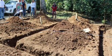 Se inicia construcción de viviendas en Santa Cruz Naranjo