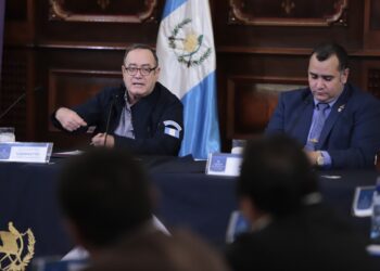 Mandatario Giammattei: “Vamos a seguir trabajando fuertemente en apoyar a los alcaldes”