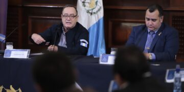 Mandatario Giammattei: “Vamos a seguir trabajando fuertemente en apoyar a los alcaldes”