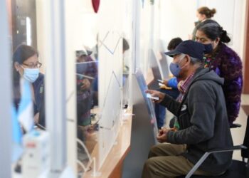 IGSS beneficia a más de 163 mil pensionados con pago de aguinaldo y bono