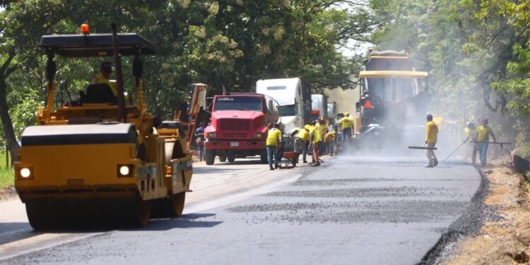 Red vial del país crece, en promedio, 218 kilómetros por año