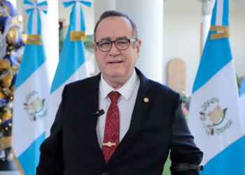 Presidente resalta proyectos para el desarrollo económico y social de Guatemala en 2023
