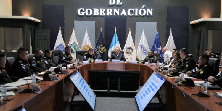 Presentan avances de Estrategia de Transformación Policial