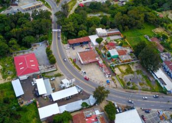 Más de mil 500 proyectos de infraestructura se ejecutan de manera simultánea