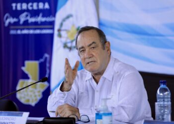 Tercera gira presidencial ha abarcado 12 departamentos